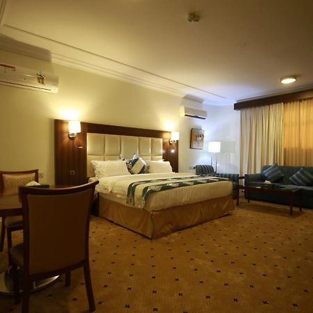 Marsa Diba Hotel Duba 외부 사진